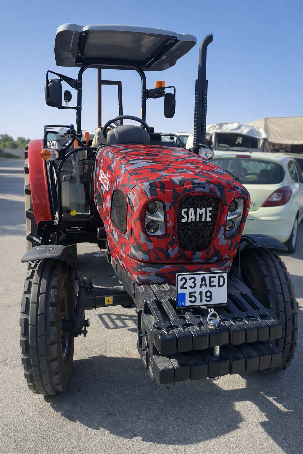 SAME Dorado 80 Traktör Kılıfı – Tam Uyumlu, Dayanıklı ve Şık Koruma